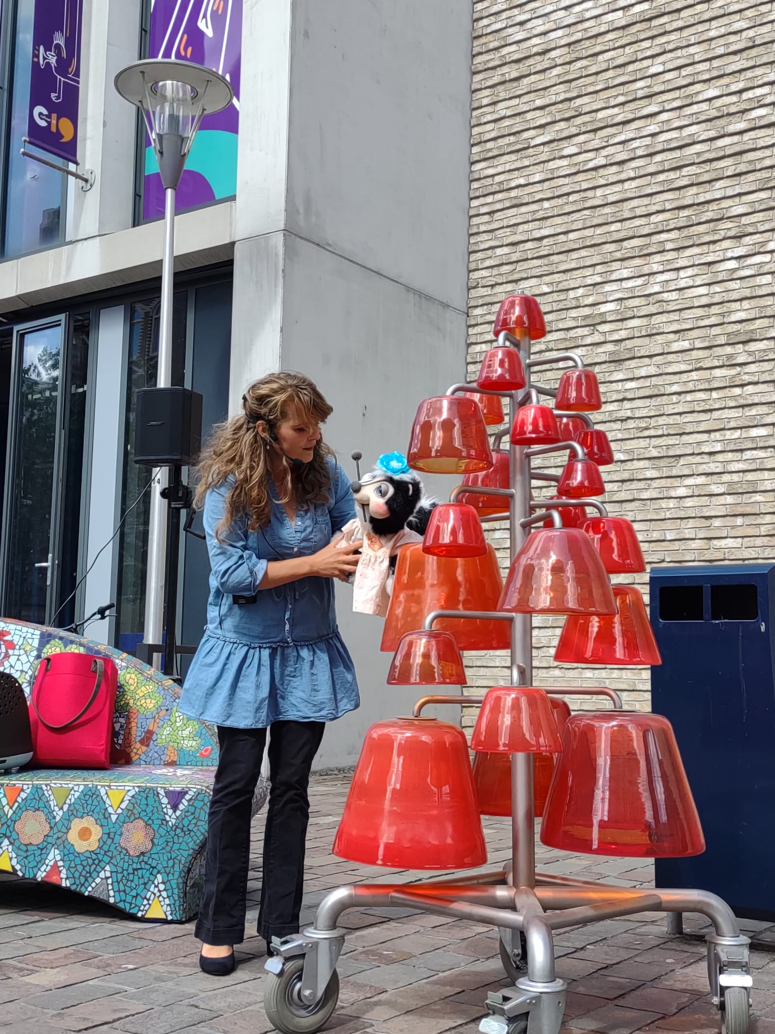 De Zingende Toren & Buikspreekster Lydia Zwart